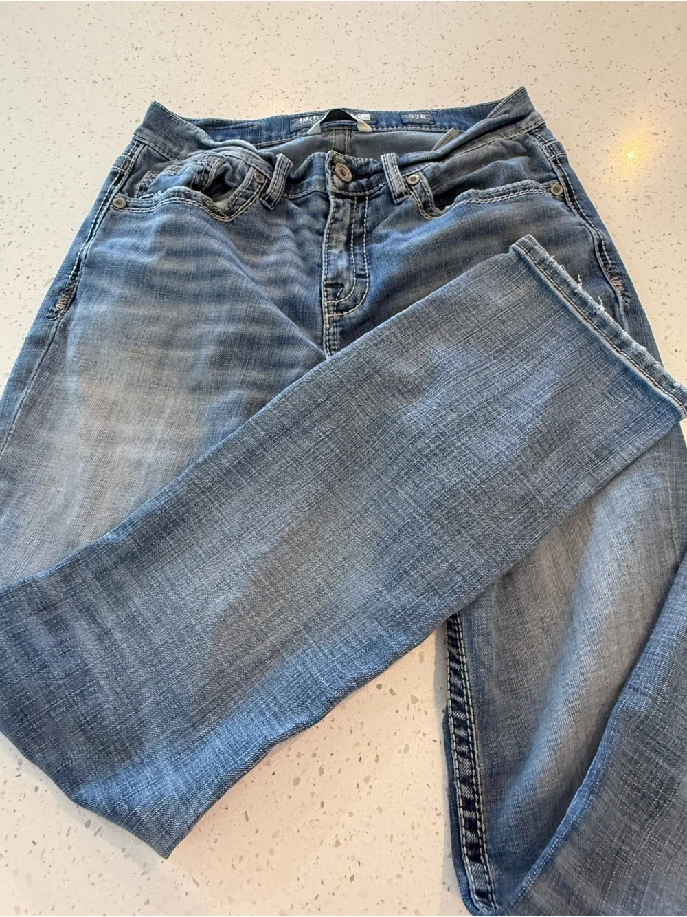 32R BKE Buckle Alec Straight Leg Jeans Men’s Blue Medium Wash Denim Pants Casual